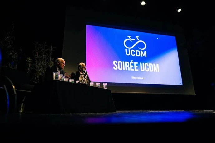 Réalisation d'une prestation pour le club UCDM de Mortain dans le Théâtre de Mortain